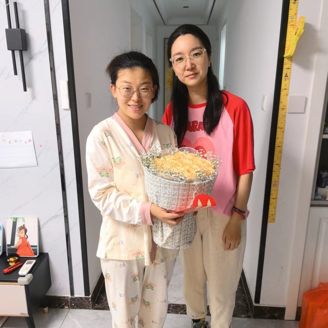 慰問(wèn)生育職工，做好“娘家人”